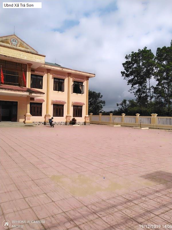 Ubnd Xã Trà Sơn